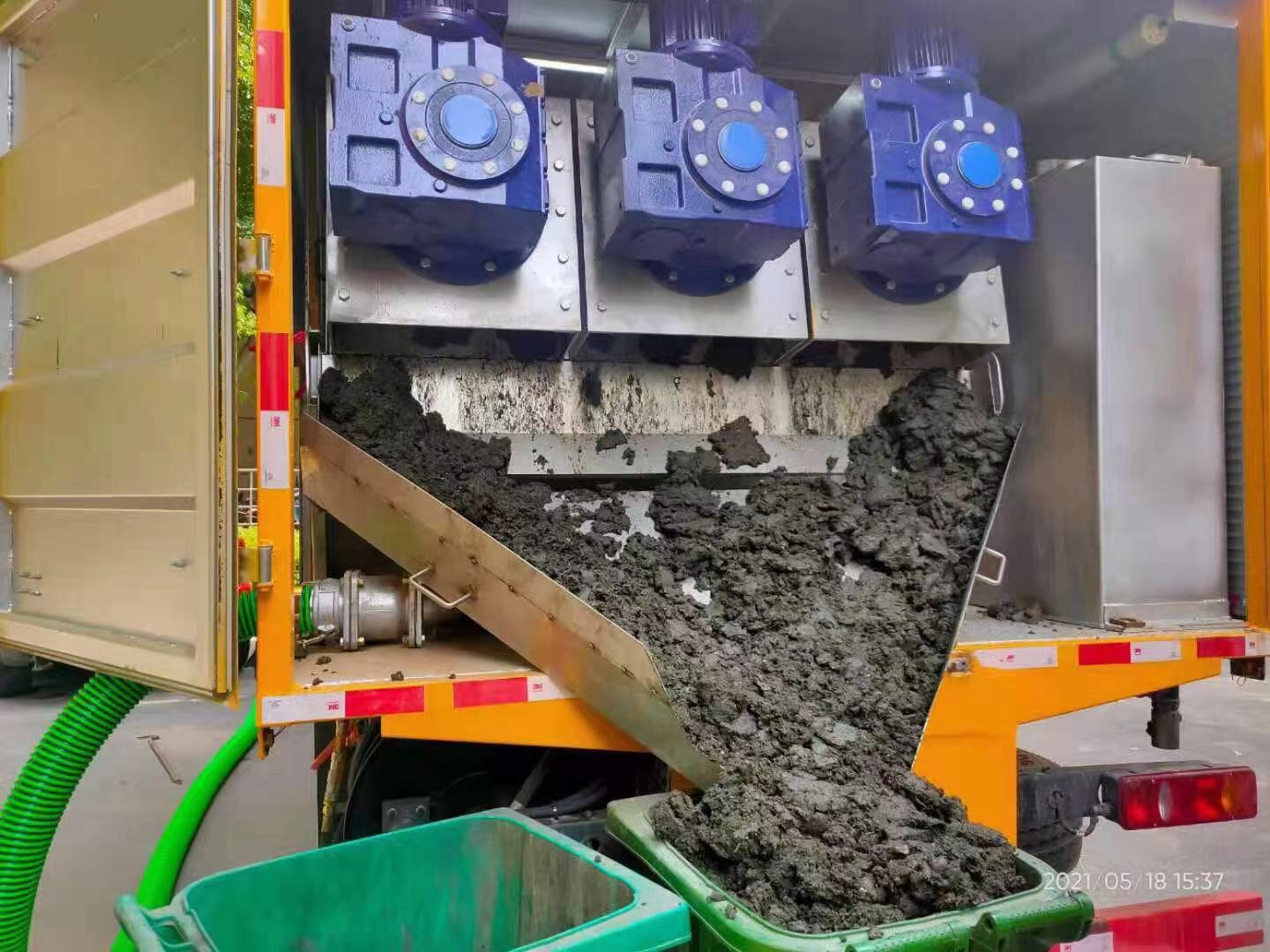 畜禽良种场化粪池清掏城市维护站-泥浆净化干湿分离处理